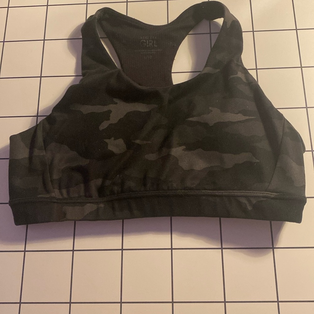 sports bra
